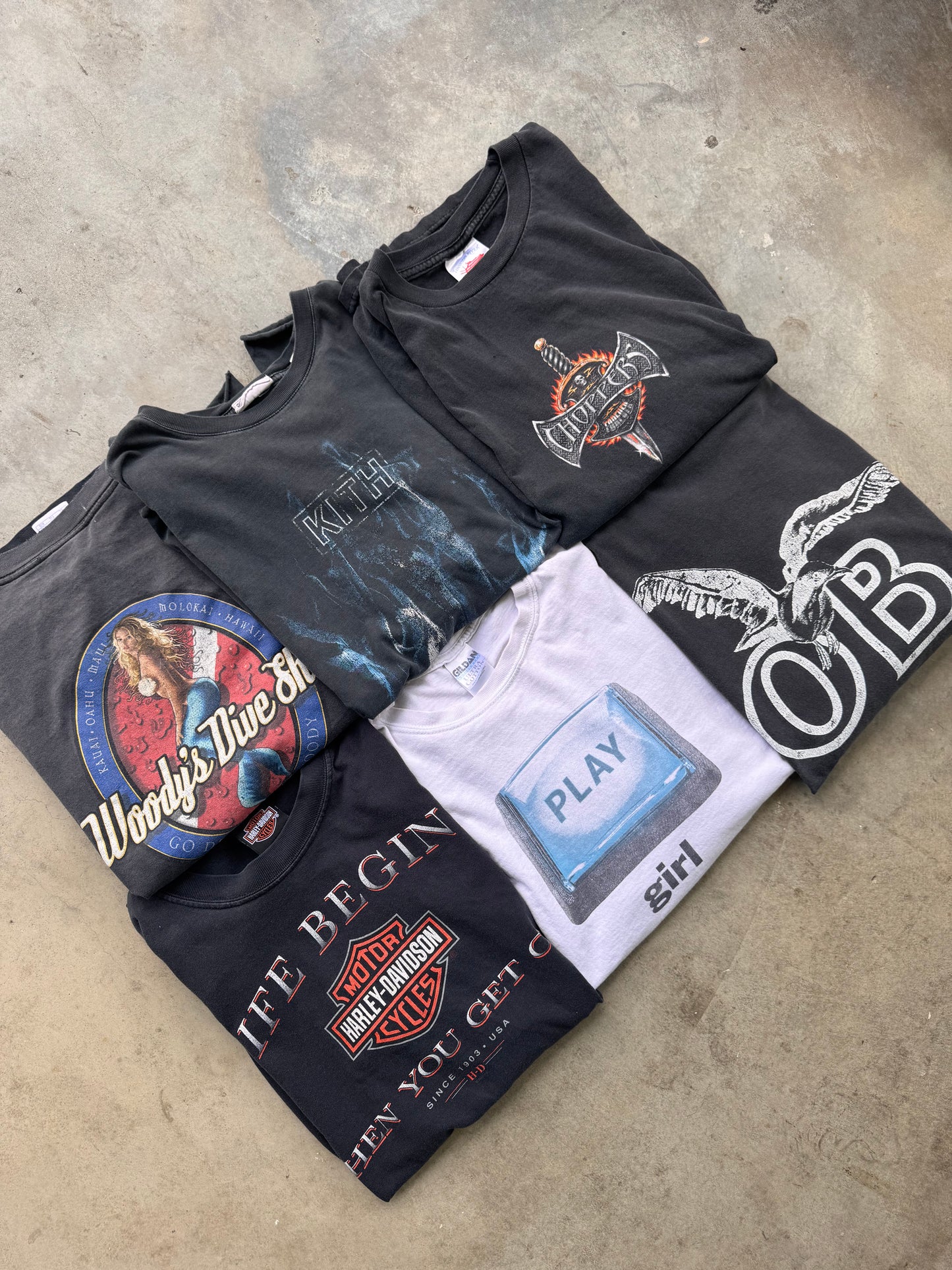 Vintage T-Shirt Mystery Box | 4-6 Tees