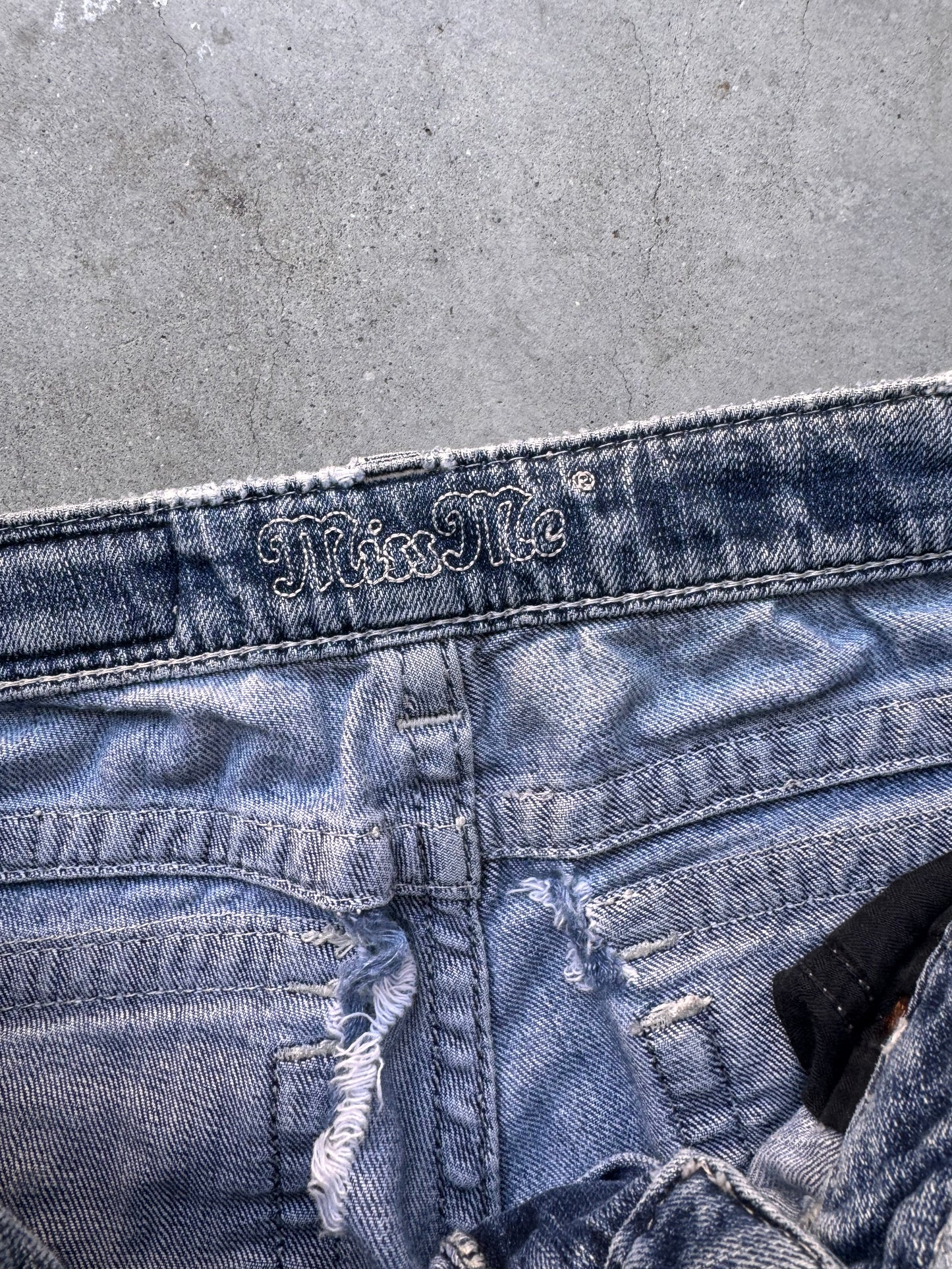 Vintage Y2K Miss Me Jeans - 34x32