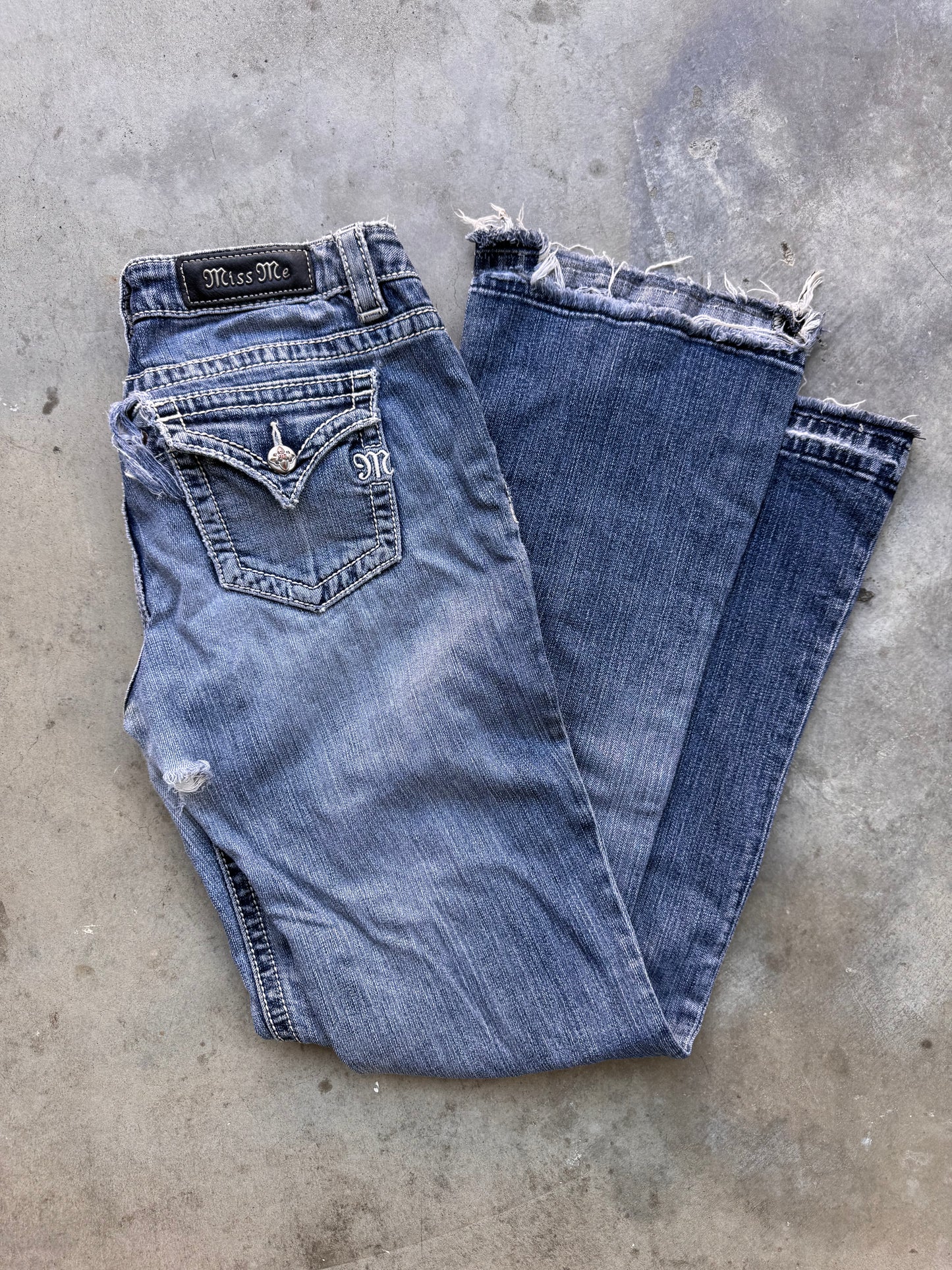 Vintage Y2K Miss Me Jeans - 34x32