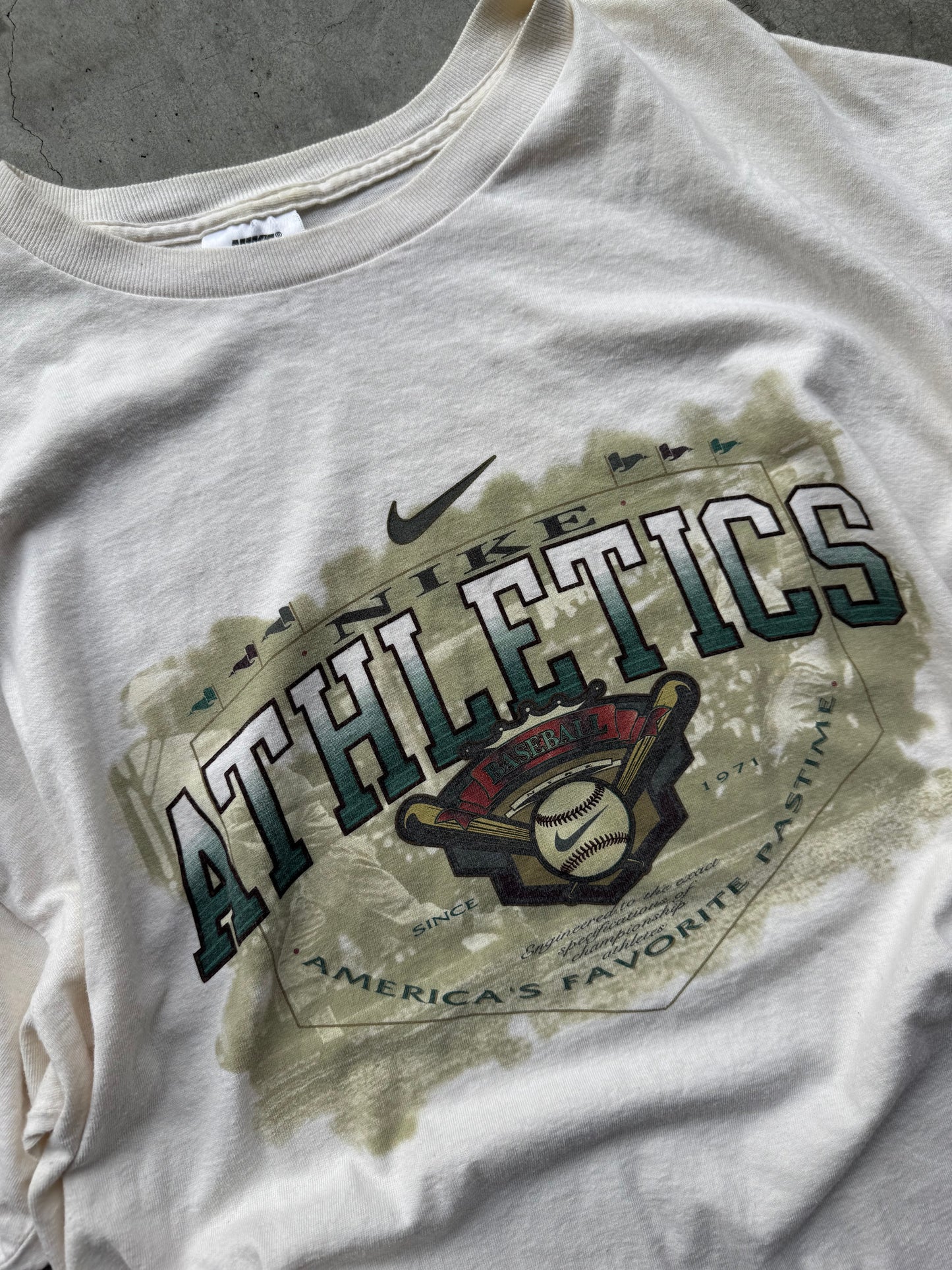 Nike 90’s Center Check Tee - Large