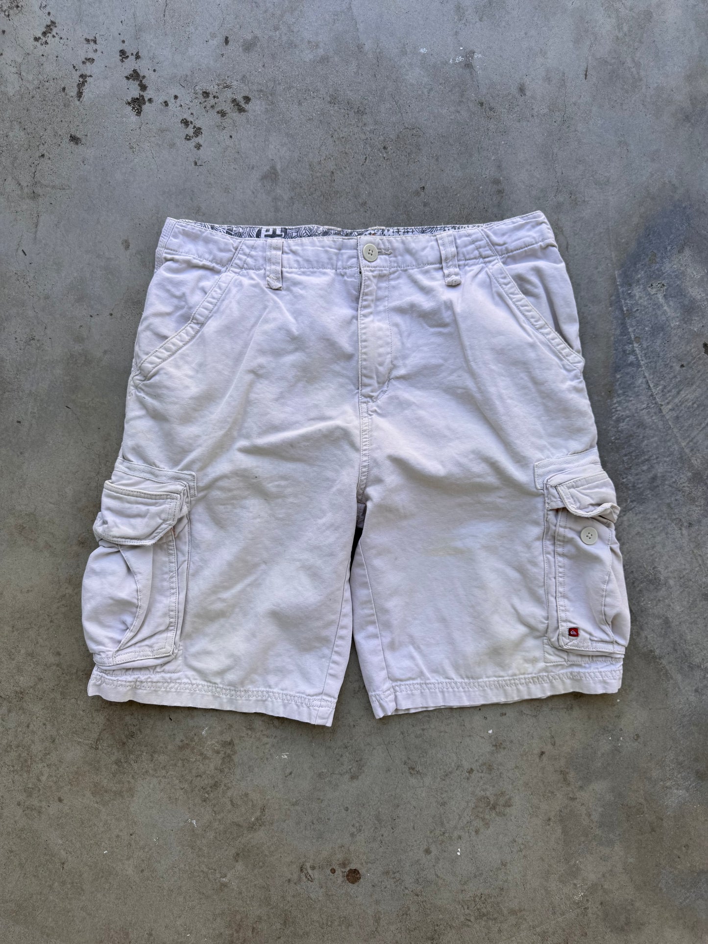 Vintage QuickSilver Cargo Shorts - 34