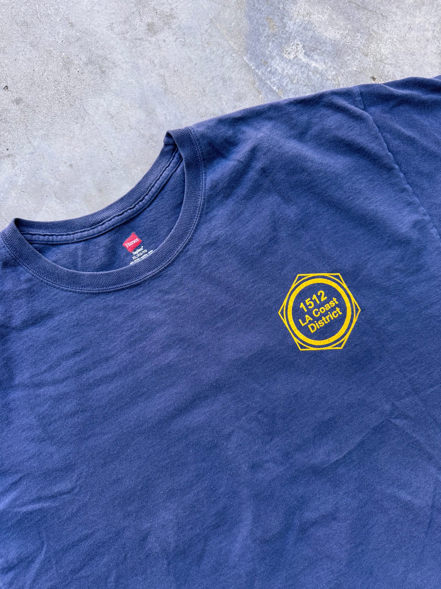 Vintage 2000’s Tee - XL