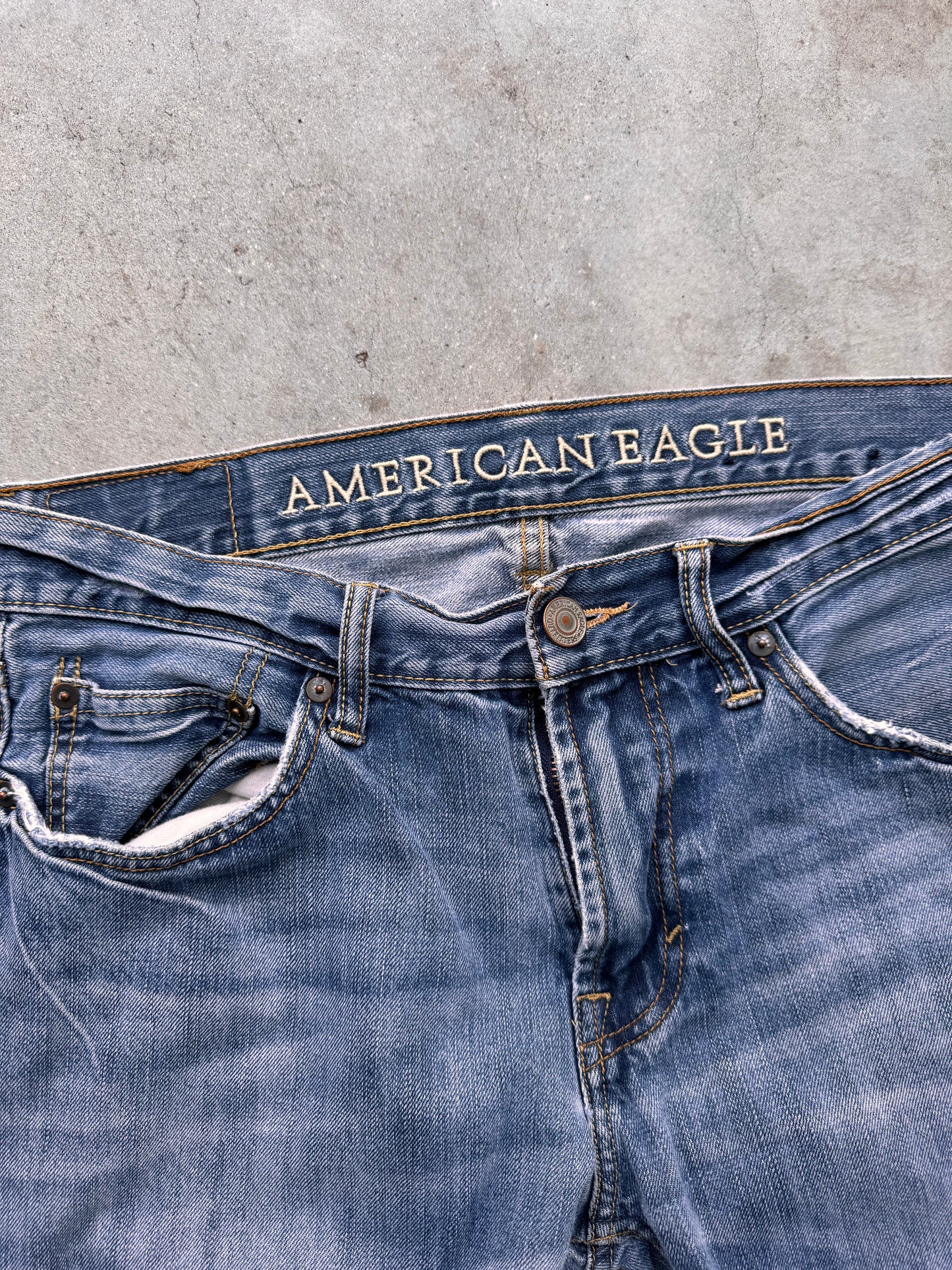 Vintage Distressed Baggy Jeans - 30x30